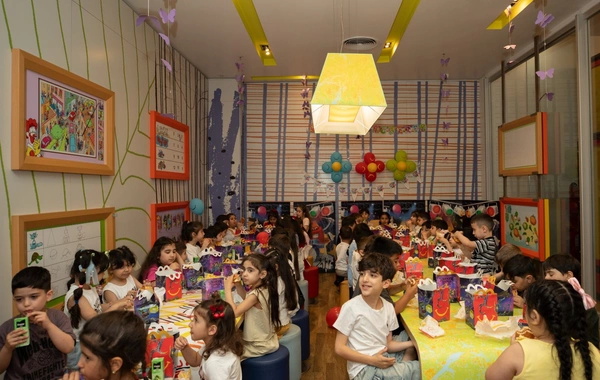 McDonald"s Azərbaycan şəhid və qazi ailələrinin uşaqları ilə Uşaqların Müdafiəsi Gününü qeyd edib