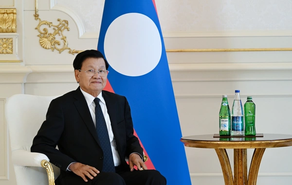 Prezident İlham Əliyevin Laos Prezidenti ilə təkbətək görüşü olub