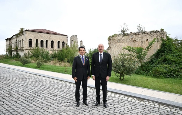 Prezident İlham Əliyev ICESCO-nun baş direktorunu qəbul edib
