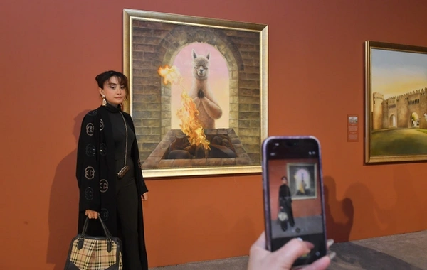 Heydər Əliyev Mərkəzində "And və Qafqaz dağları arasında təxəyyül dünyası" sərgisinin açılışı olub