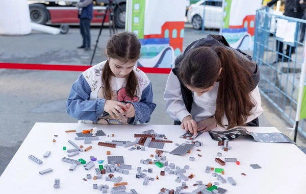Mingəçevirdə keçirilən WUF13 Festivalı ictimai proqramla yekunlaşıb