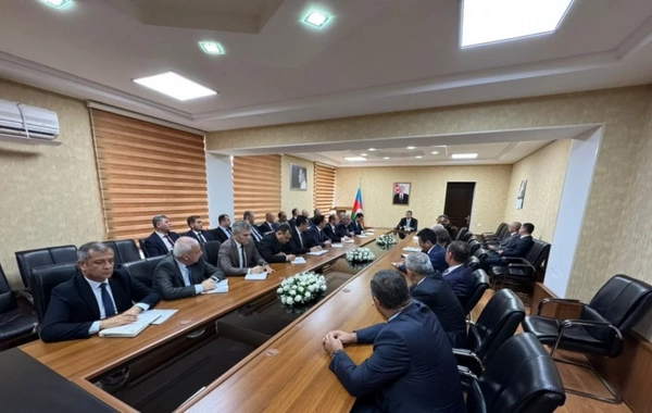 Xəzər rayonunda nöqsanlar müzakirə edilib, bir sıra vəzifəli şəxslər cəzalandırılıb