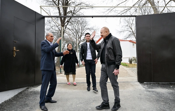 Prezident Ağdərənin Çıldıran kəndində görülmüş işlərlə tanış olub