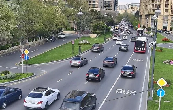 Bu yollarda tıxac var