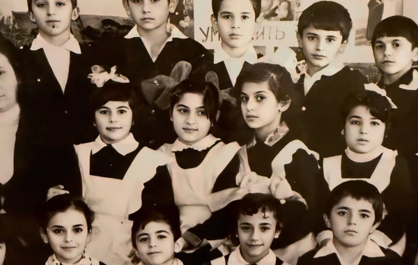 Aigun Kazyimova during her school years: rare photos appeared online