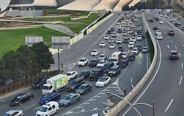 Bakıda bu yollarda sıxlıq var