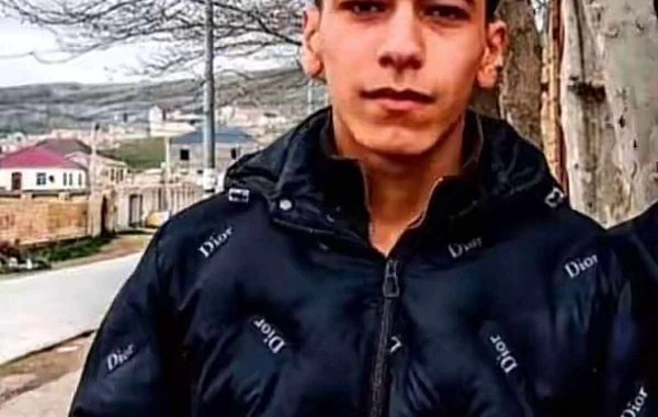 Binadan yıxılaraq ölən İlqarın FOTOSU