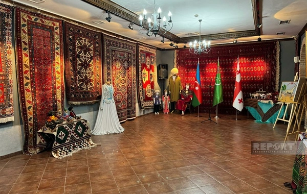 Tbilisidə Azərbaycan və Türkmənistan xalçaları sərgilənir