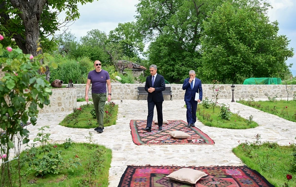 Prezident İlham Əliyev Şuşada "Yasəmən" hotelinin yeni korpusları ilə tanış olub