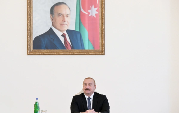 Prezident İlham Əliyev NATO nümayəndə heyətini qəbul edib