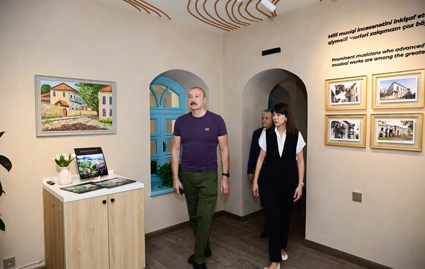 İlham Əliyev Şuşada "Sadıqcanın evi"nin bərpadan sonra açılışında iştirak edib