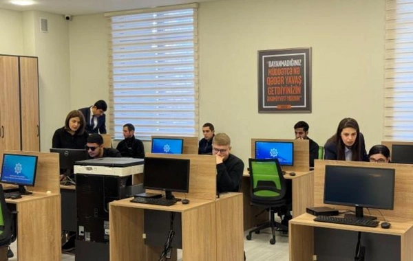 Госагентство занятости организовало курс профподготовки для лиц с нарушениями зрения