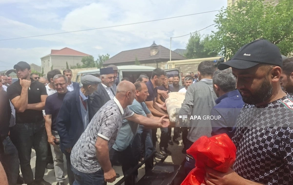 Azov dənizində gəmiyə dron hücumunda həlak olan Fuad Orucov Xaçmazda dəfn edilib
