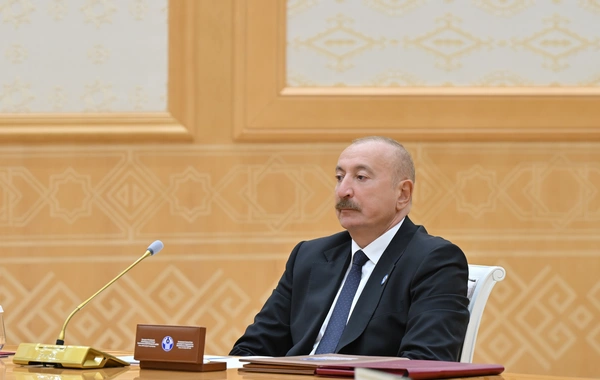 İlham Əliyev MDB Dövlət Başçıları Şurasının məhdud tərkibdə iclasında iştirak edib