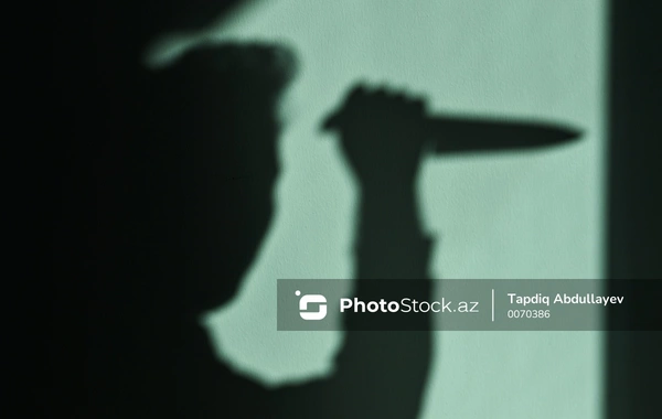 Xırdalanda 17 yaşlı oğlan siqaretə görə tanışını bıçaqladı