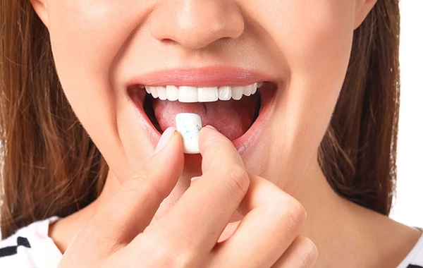 Chewing gum lovers warned about unpleasant consequences