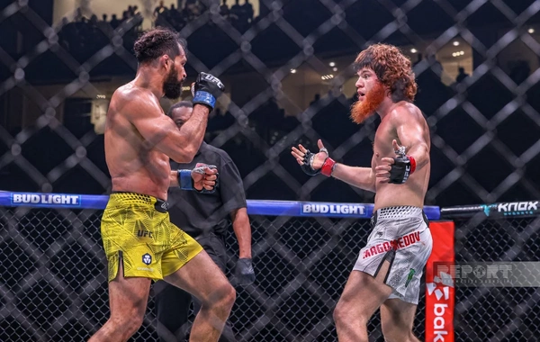Bakıda tarixi UFC gecəsi: Fiziyevdən möhtəşəm qələbə - FOTOREPORTAJ