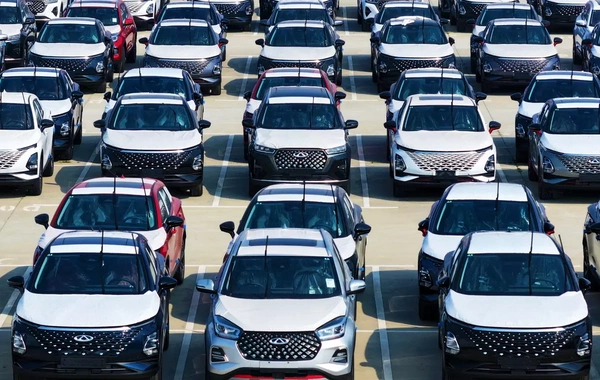 В Азербайджане этим лицам предоставят автомобили