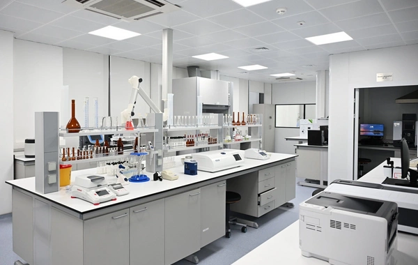 İlham Əliyev dərman preparatları istehsalı müəssisəsinin açılışında iştirak edib