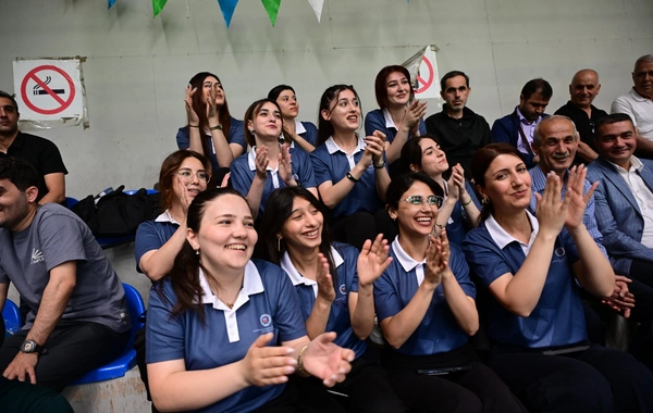 Azərbaycan Həmkarlar İttifaqları Konfederasiyasının təşkilatçılığı ilə minifutbol turnirinə start verilib