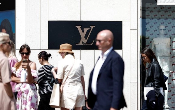 В Париже третий раз за год ограбили Louis Vuitton