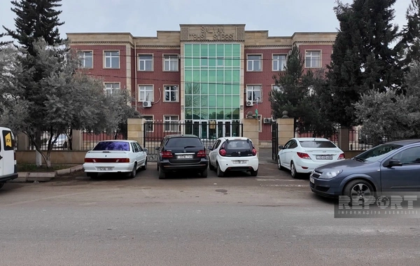 Salyanda iki kəndin məktəbi qəzalı vəziyyətə düşüb, yeni binanın inşasına qərar verilib