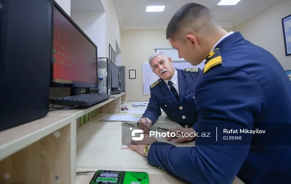 Diplomları dünyanın 170-dən çox ölkəsində tanınan azərbaycanlılar - FOTOREPORTAJ