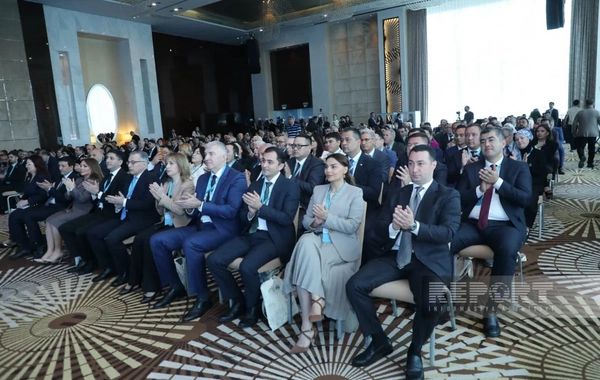 Bakıda TDT-yə üzv ölkələrin QHT-lərinin II Həmrəylik Forumu keçirilib