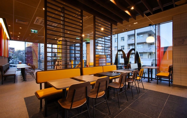 "McDonald"s Azərbaycan" Yeni Yasamalda restoran açdı