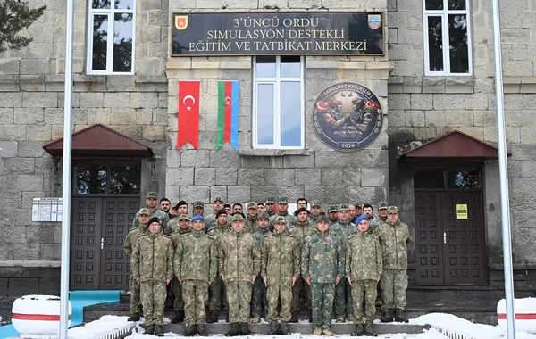 Qarsda Türkiyə və Azərbaycan hərbçilərinin birgə təlimi keçirilib