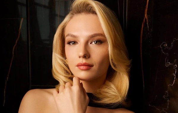 Aktrisa restoranda şorba yeyib, 75 000 hesab ödədi