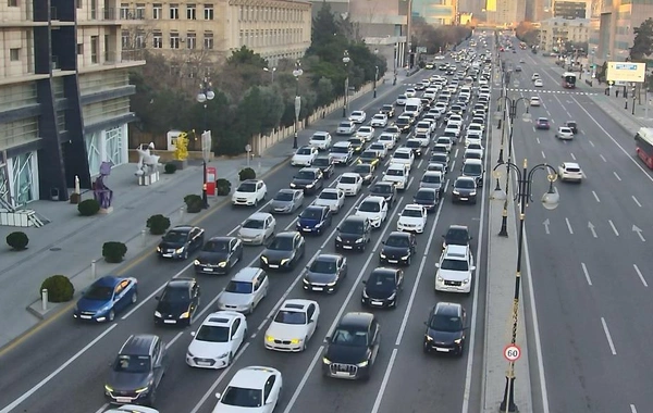 Bakıda bu yollarda tıxac var - SİYAHI