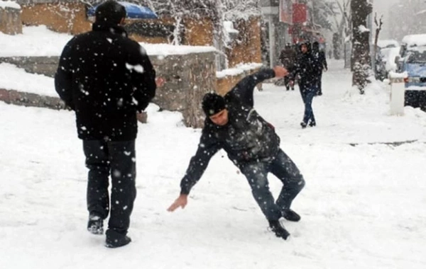 Непогода в Азербайджане привела к удручающим последствиям