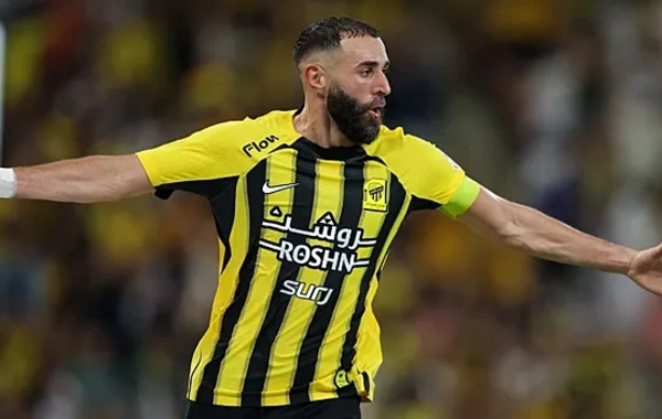 "Fənərbağça" Benzema ilə maraqlanır