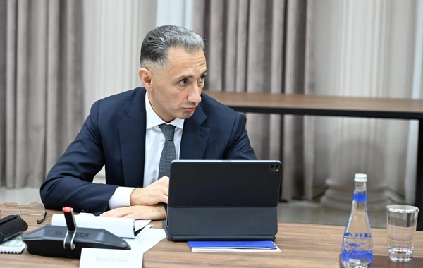 Təyyarə qəzasının səbəblərinin araşdırılması üçün yaradılmış Dövlət Komissiyasının növbəti iclası keçirilib