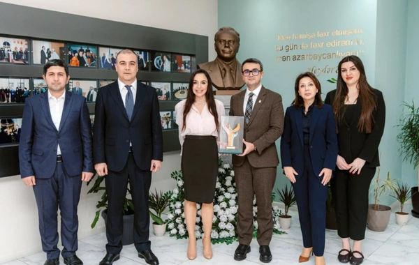 Leyla Əliyeva Bakı Beynəlxalq Multikulturalizm Mərkəzində olub