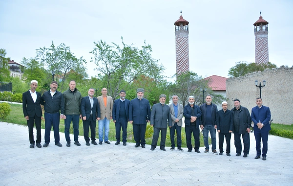 Din xadimləri Qarabağ və Şərqi Zəngəzurdakı tarixi-dini abidələri ziyarət ediblər