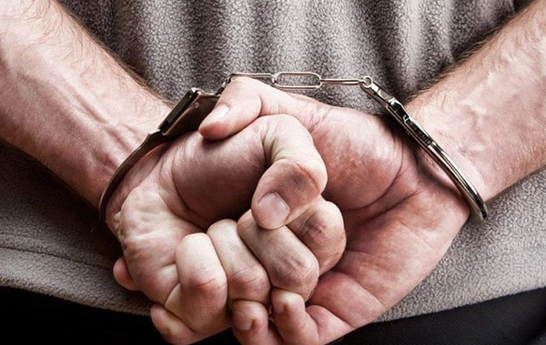 Ögey anasına hücum edərək soyğunçuluq törədən şəxs barədə QƏRAR VERİLDİ