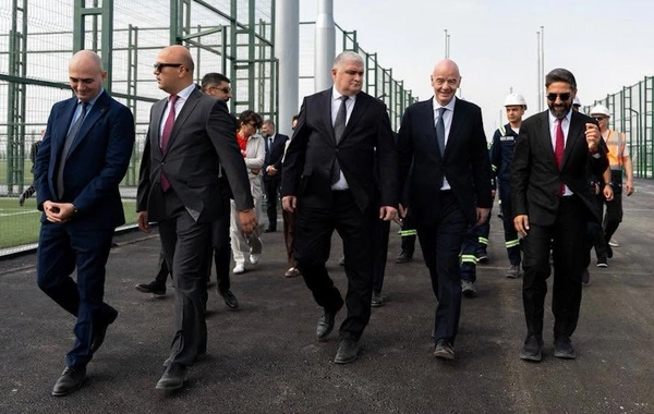 İnfantino Hövsanda inşa olunan meydançalara baxış keçirib