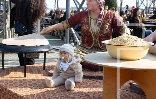 Bakı bulvarı baharı fərqli ab-havada qarşılayır