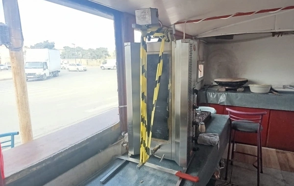 Bakıda siçovulla gündəmə gələn iaşə obyektində pişik və həşəratlar da aşkarlandı