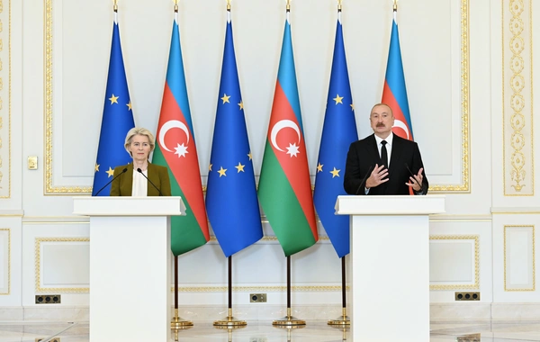 İlham Əliyev və Ursula fon der Lyayen mətbuata bəyanatlarla çıxış ediblər