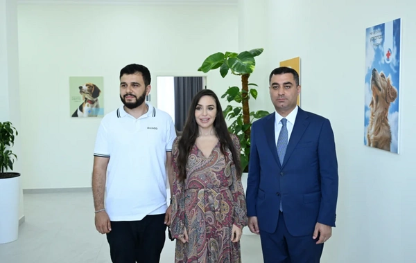 Leyla Əliyeva Yevlaxda Sahibsiz Heyvanlara Qayğı Mərkəzinin regional bölməsinin açılışında iştirak edib