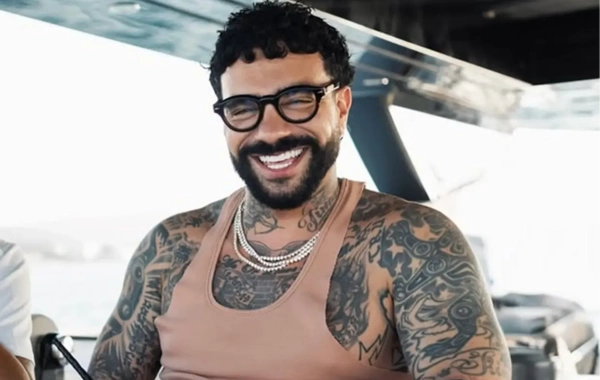 Timati showed how he vacations in Mauritius with two children and his beloved