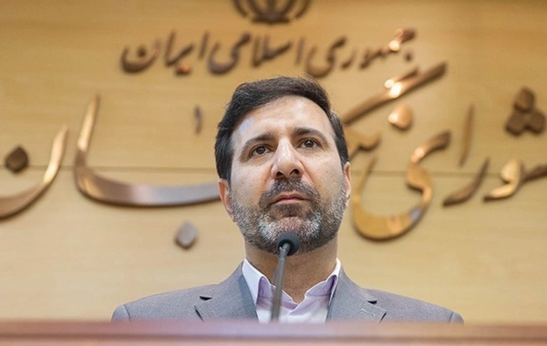 İranda etiraz aksiyaları zamanı Konstitusiya Mühafizəçiləri Şurasının müşahidəçisi öldürülüb