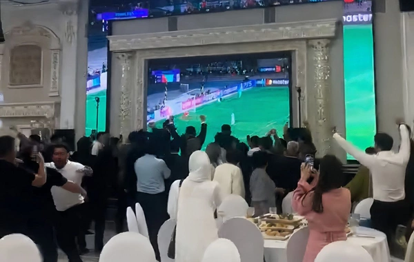 İlk dəfə Çempionlar Liqasında oynayacaq "Kayrat"ın azarkeşlərinin toyda sevinci