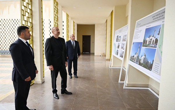 Hadrut qəsəbəsində inşa edilmiş məscidin açılışı olub