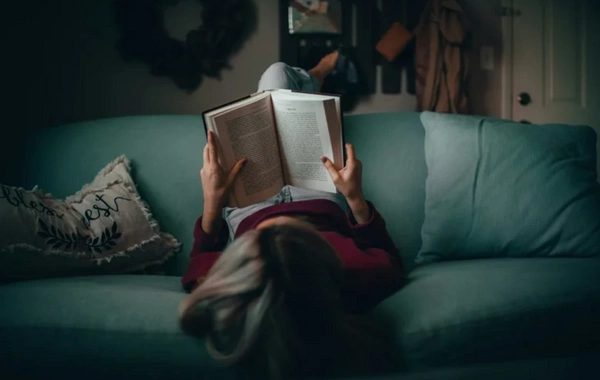 Kitab oxuyanda beyində nə baş verir?