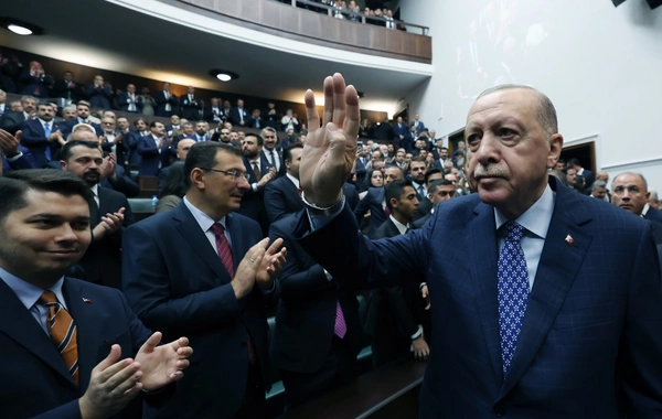 Ərdoğanın geyimindəki gizli mesaj