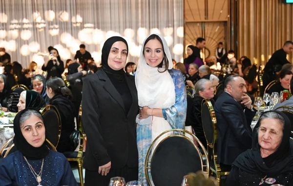 Leyla Əliyeva şəhid ailələri ilə birlikdə iftar süfrəsində iştirak edib